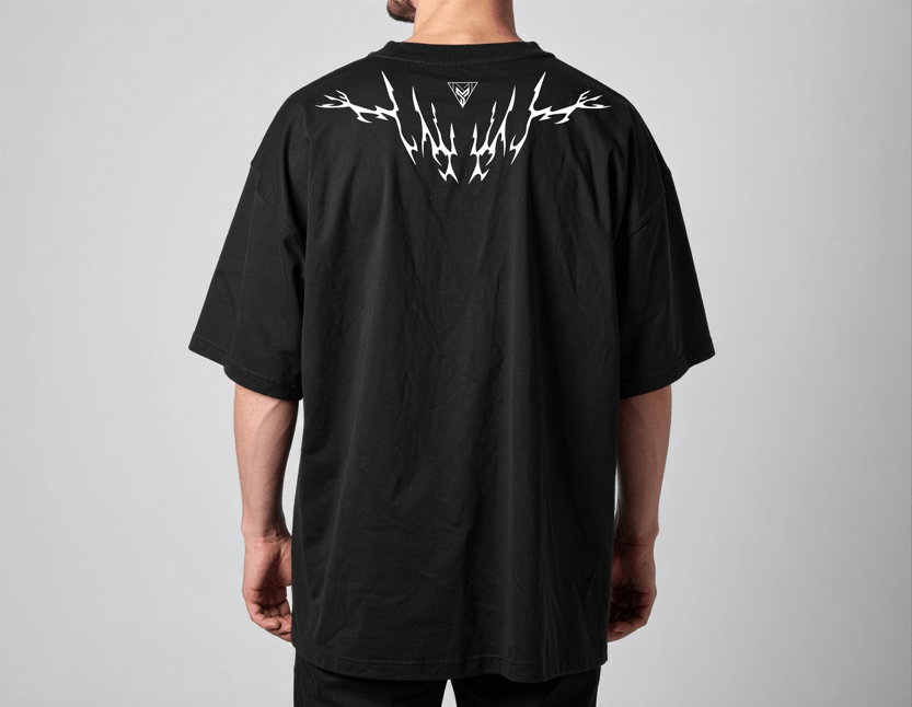 BOND Oversized T-shirt w/ Intricate Design 3 - MYGORD