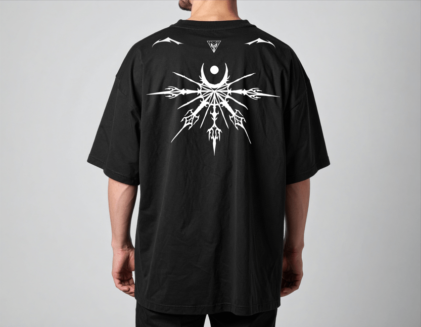 BOND Oversized T-shirt w/ Intricate Design 7 - MYGORD